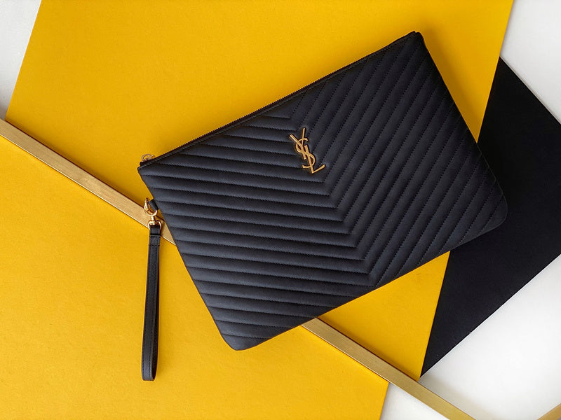 Amelia - YSL Bag - 3591