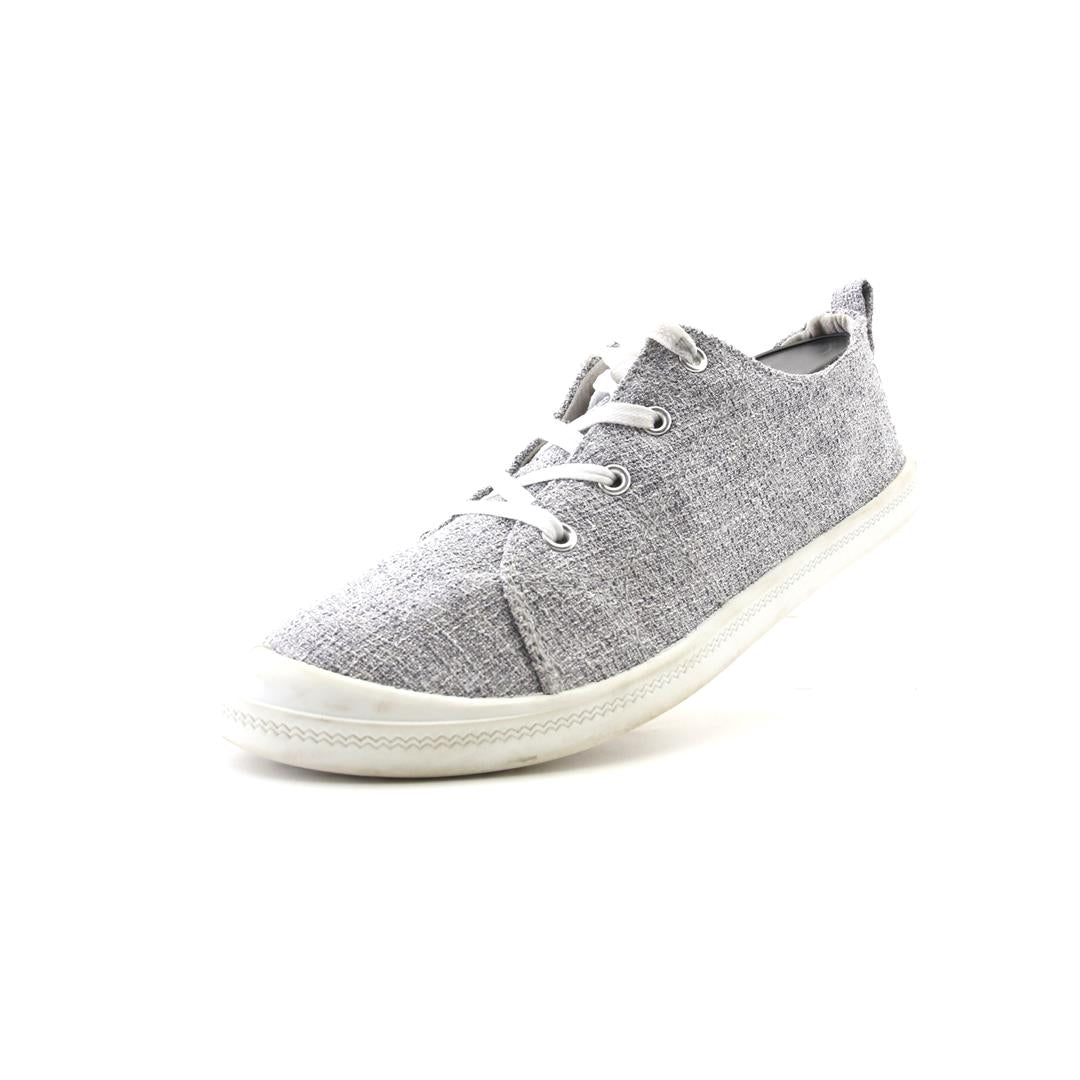 SOLE MATES .