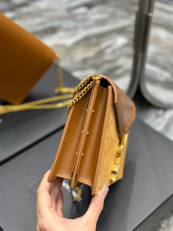 Amelia - YSL Bag - 3903