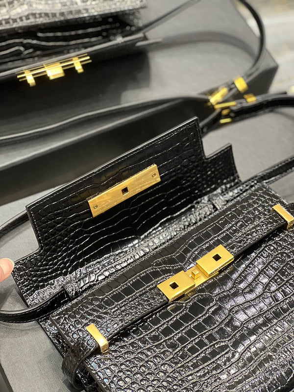 Amelia - YSL Bag - 3994