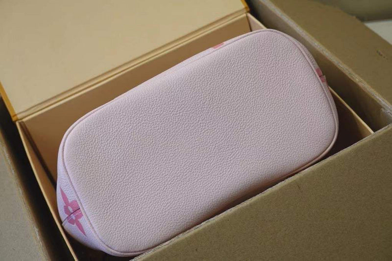 Fan Fashion Lu-Vi bags - 17621
