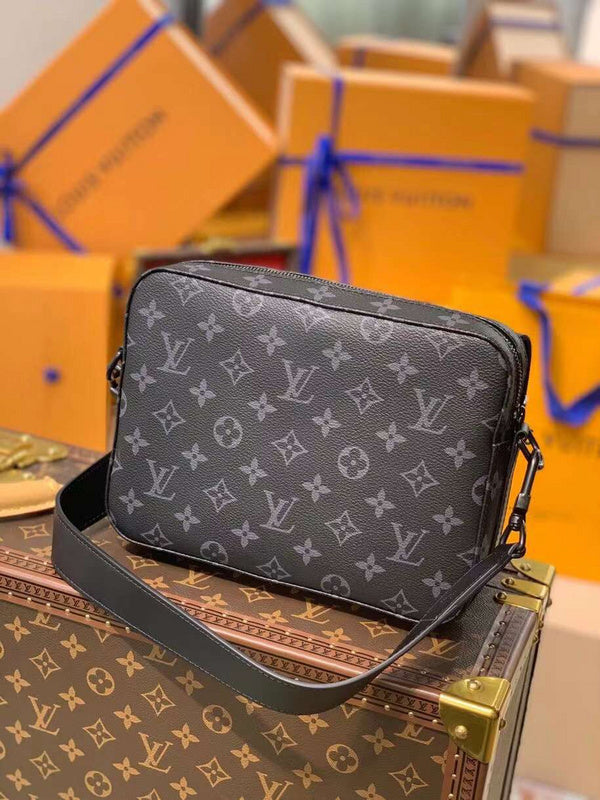 Fan Fashion Lu-Vi bags - 17270