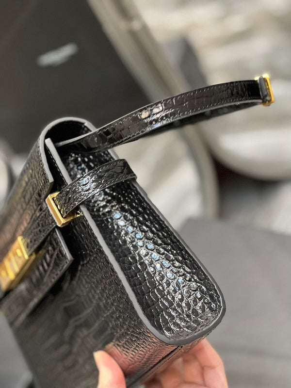 Amelia - YSL Bag - 3994