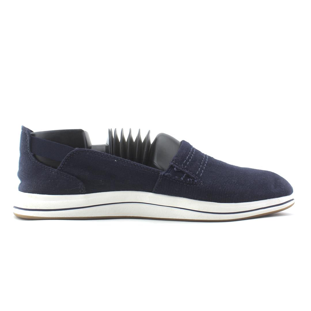 CLARKS CLOUDSTEPPERS