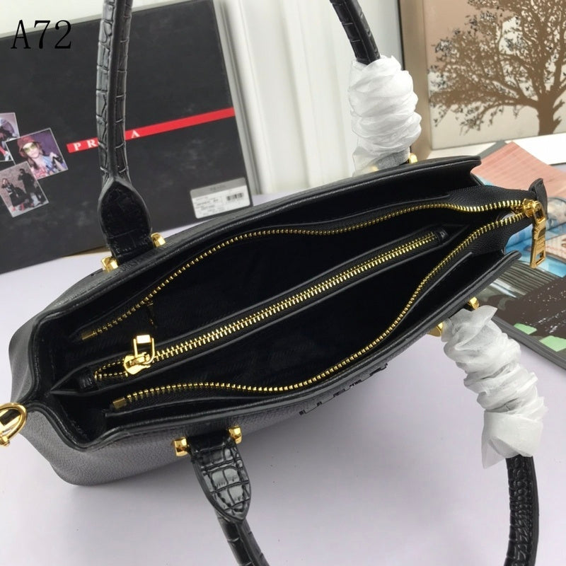 Barnes-Bags - Prada Bags - 889