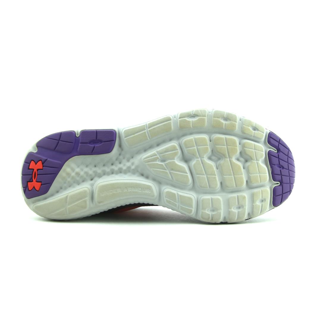 UNDER ARMOUR  CHARGED ROGUE 3