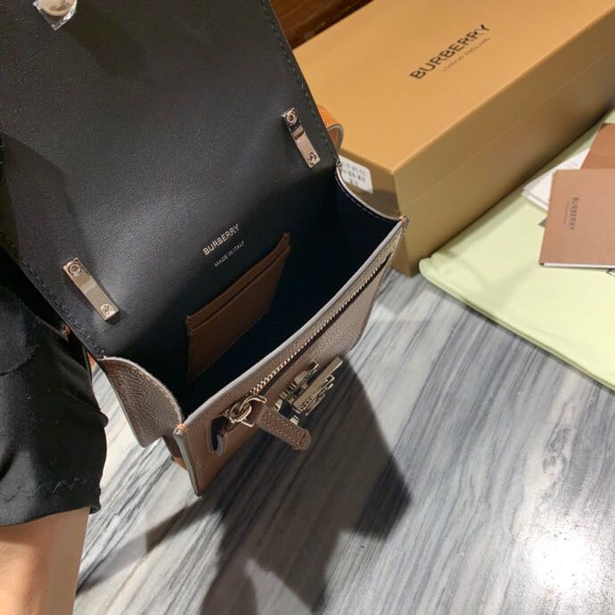 Burberry Bags - Bagsattire   198