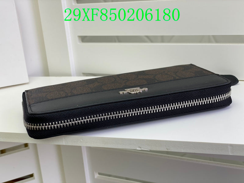 Amelia - CAH Wallet - 022