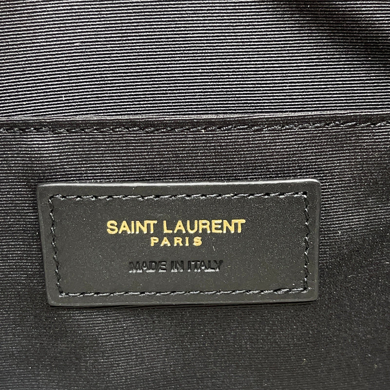 Amelia - YSL Bag - 2122
