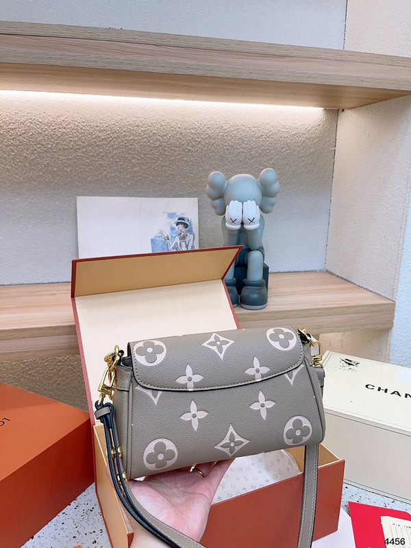 Amelia - LV Bags - 14976