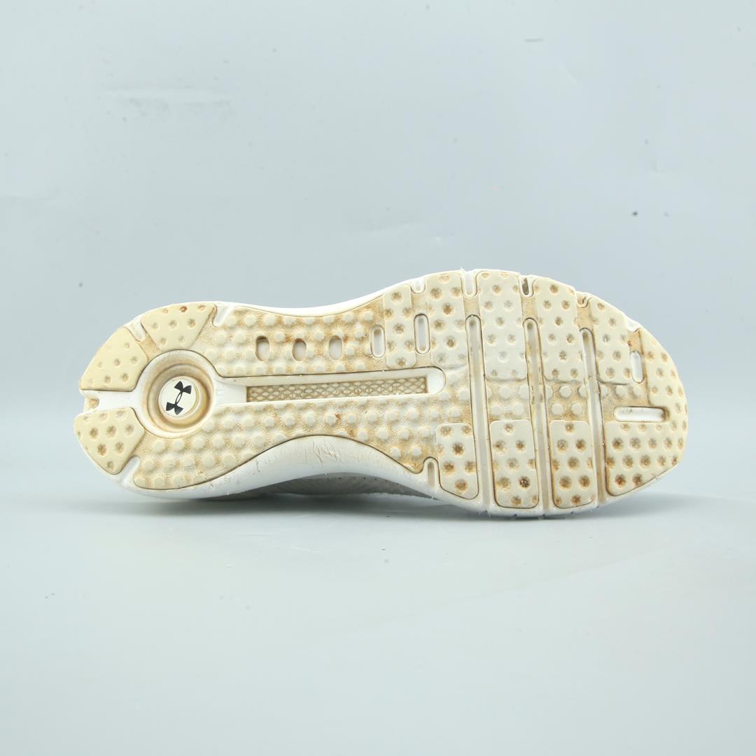 UNDER ARMOUR HOVR PHANTOM  SE