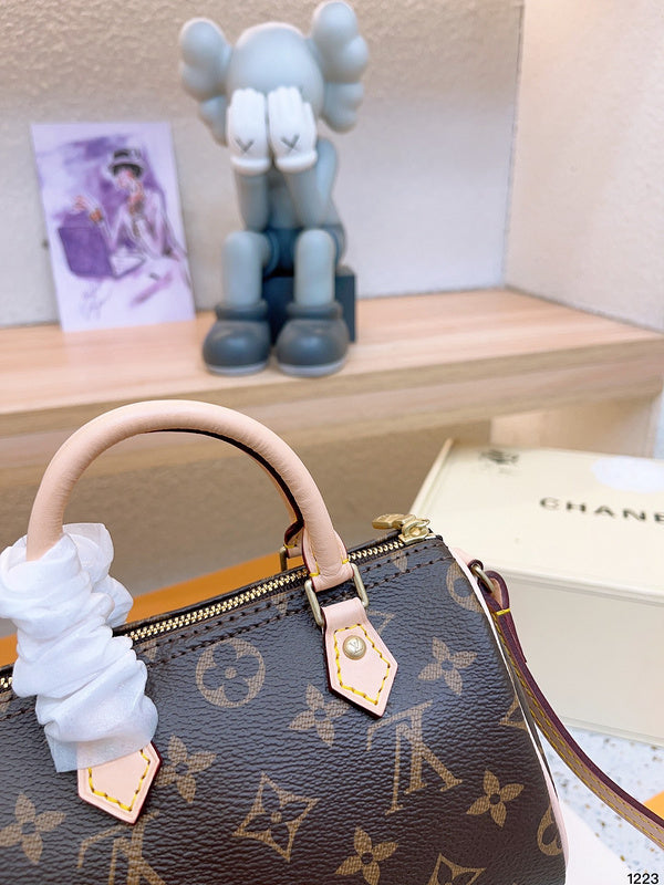 Amelia - LV Bags - 14615