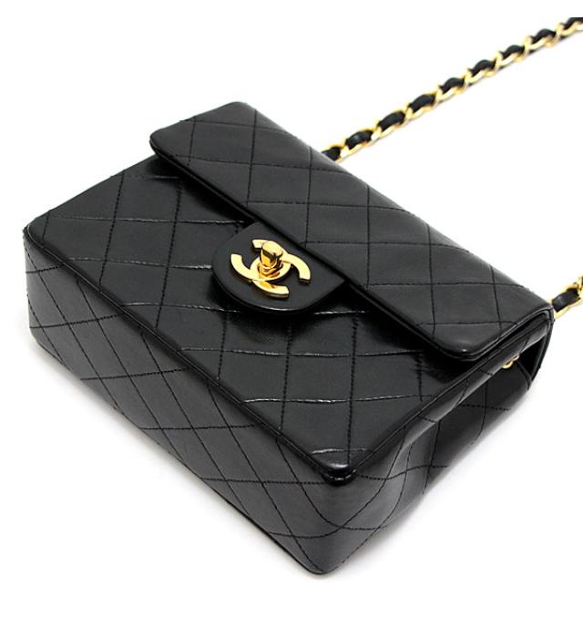 Chanel Mini Matelasse Chain Shoulder Bag Lamb Black