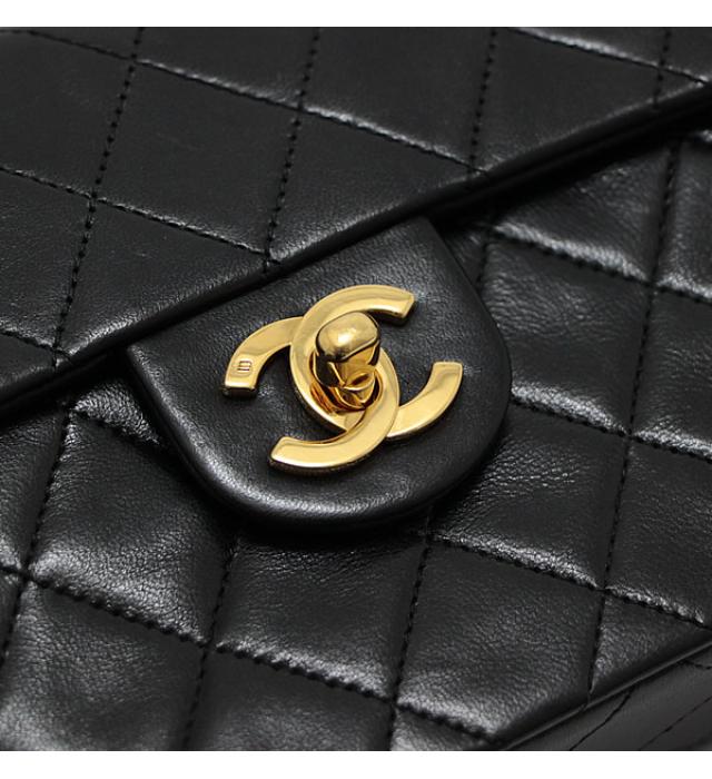 Chanel Mini Matelasse Chain Shoulder Bag Lamb Black