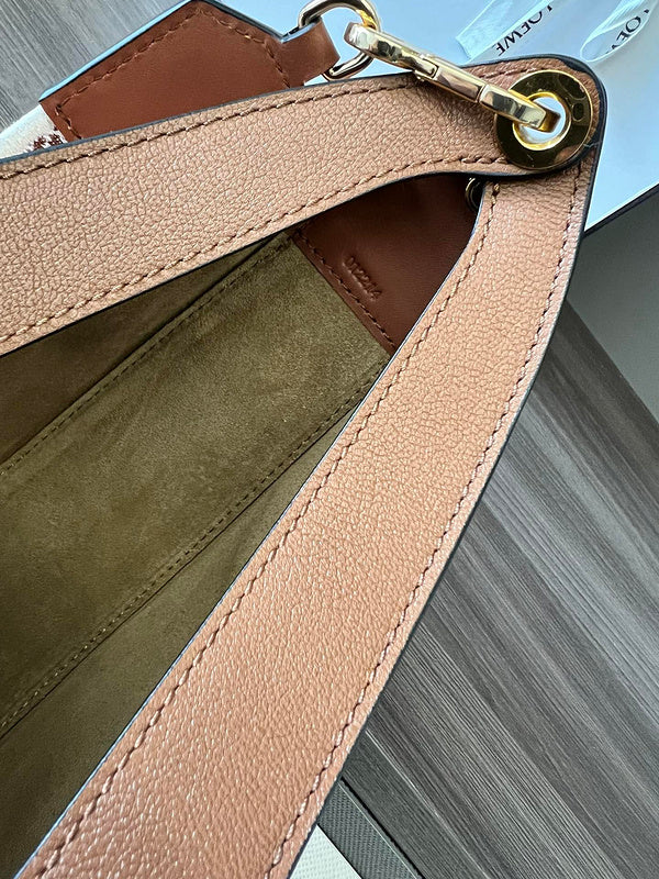 Amelia's Bag Gallery - LWO Bags - 734