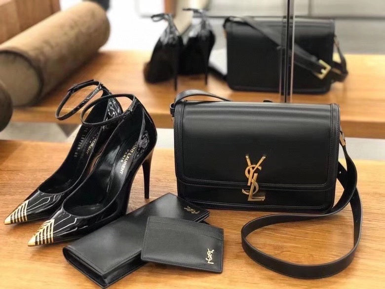 Amelia - YSL Bag - 3698