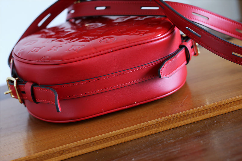 Fan Fashion Lu-Vi bags - 8331