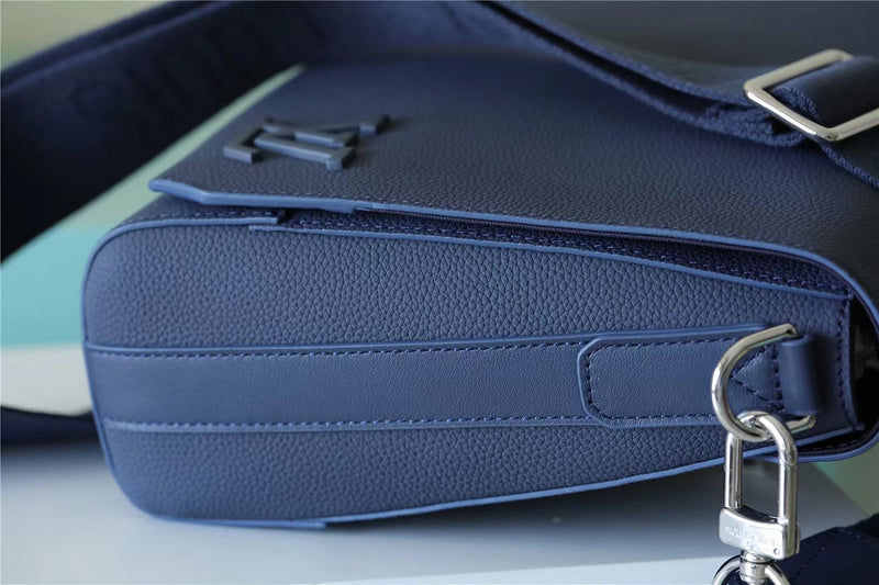 Fan Fashion Lu-Vi bags - 10313
