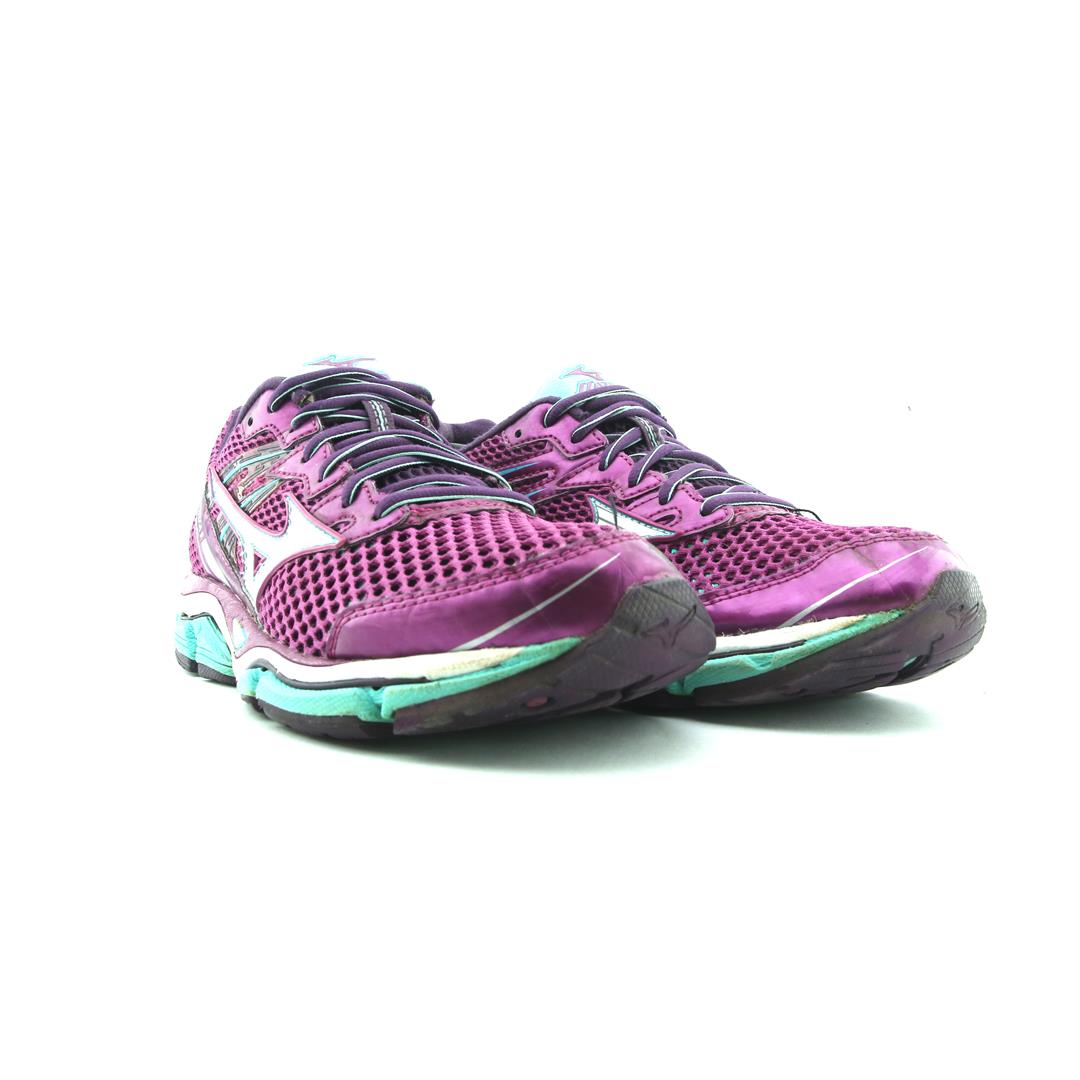 MIZUNO WAVE ENIGMA 3