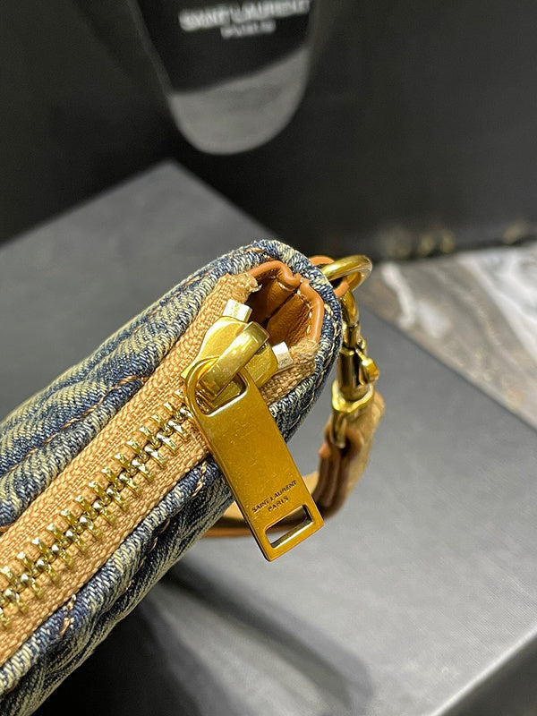 Amelia - YSL Bag - 3607
