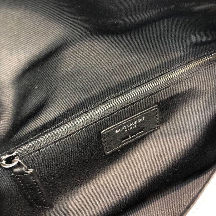 Amelia - YSL Bag - 2333