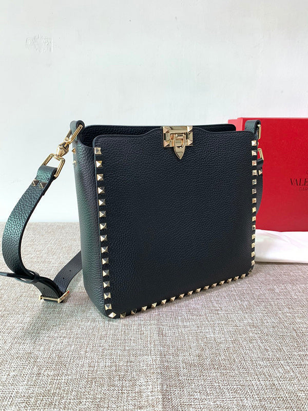 VAL LUXURY BAGS - FOR FASHION LOVERS  AFFORDABLE LUXURY BAGS- 1392
