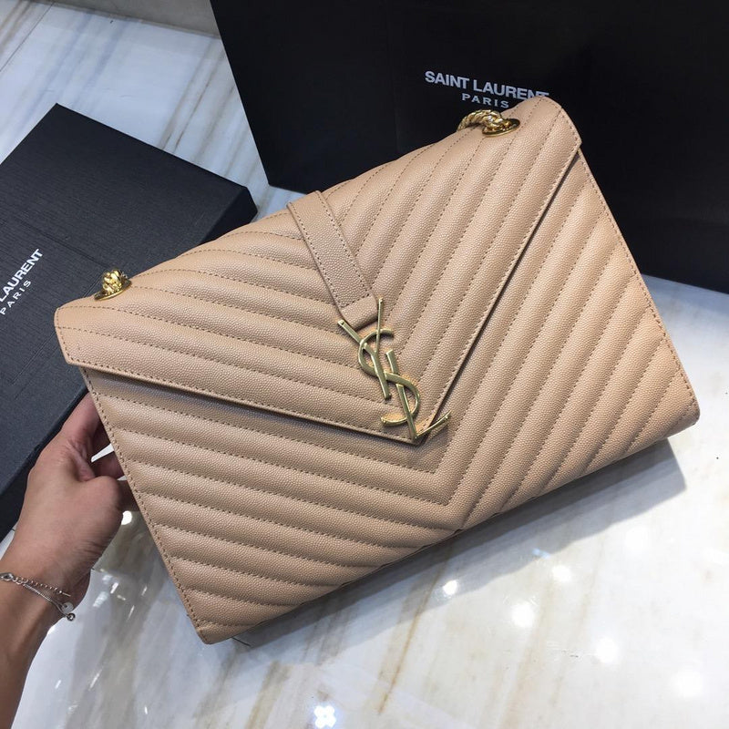 Amelia - YSL Bag - 2774