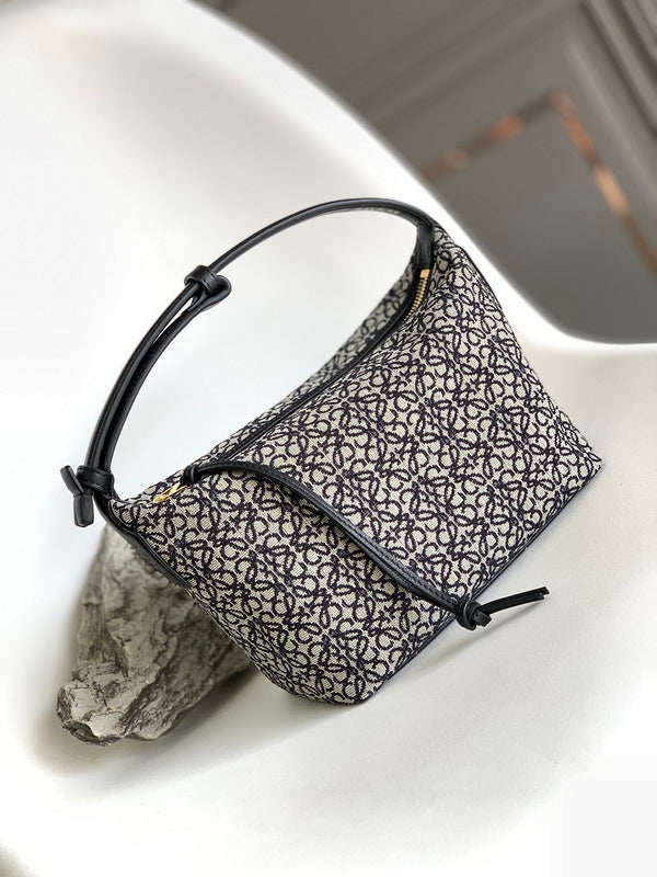 Amelia's Bag Gallery - LWO Bags - 1010