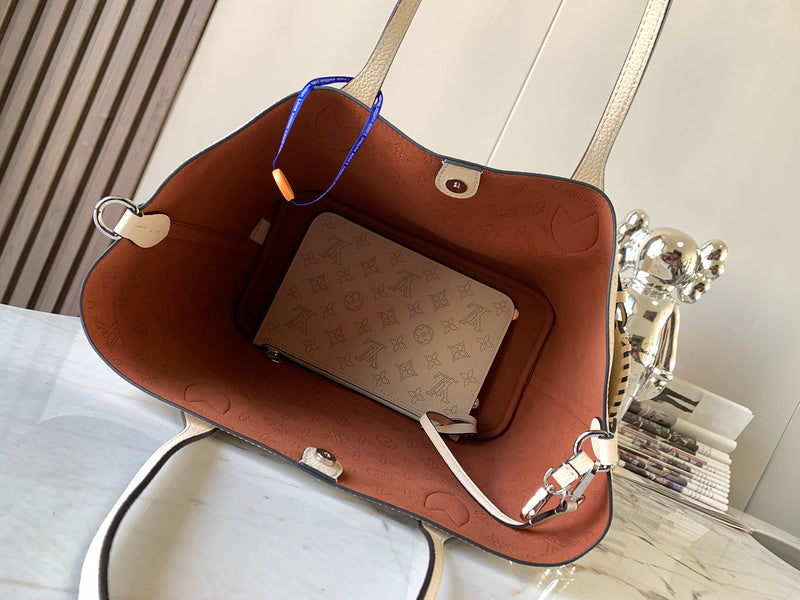 Amelia's Bag Gallery - LOV Bags - 1301