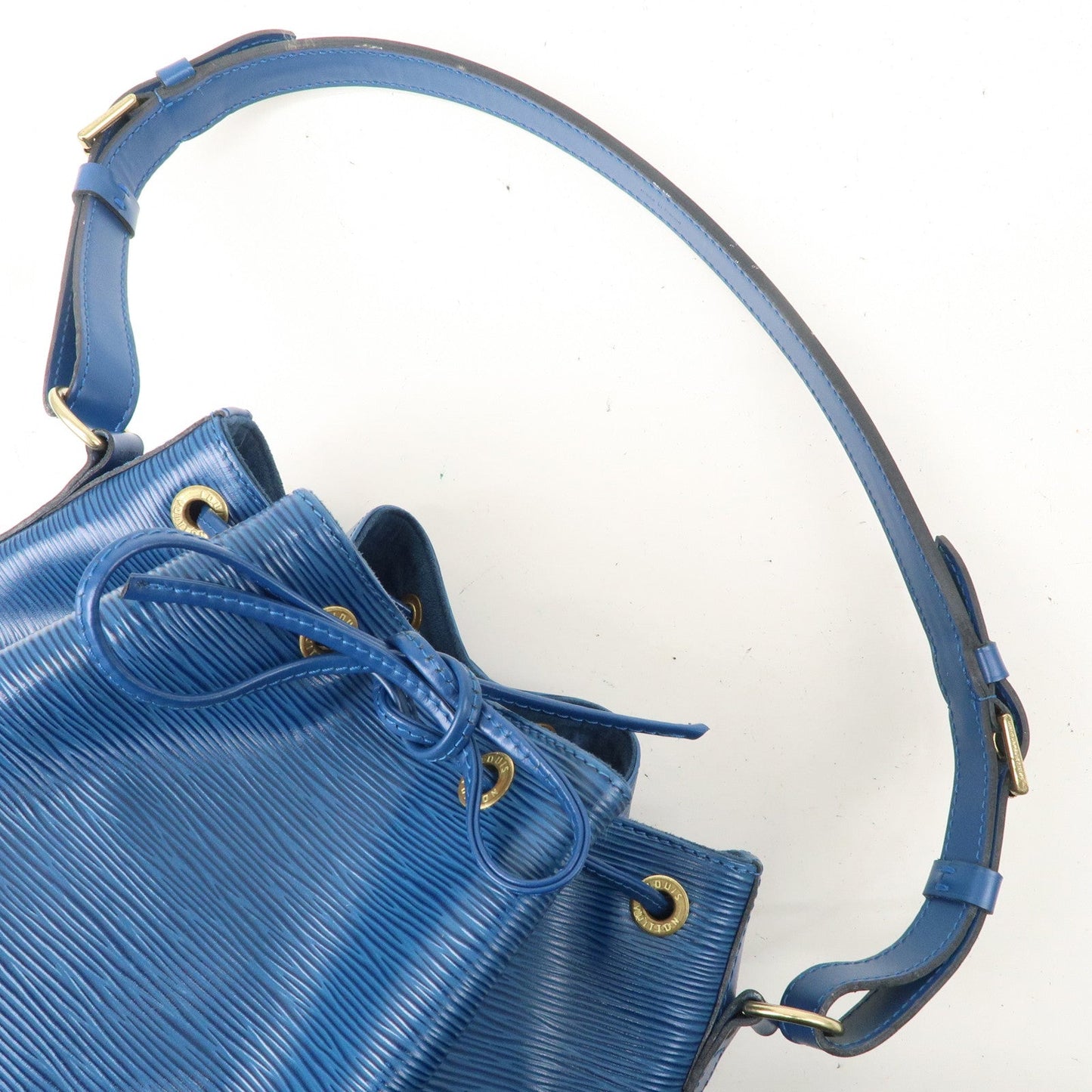 Louis Vuitton Epi Petit Noe Shoulder Bag Toledo Blue M44105