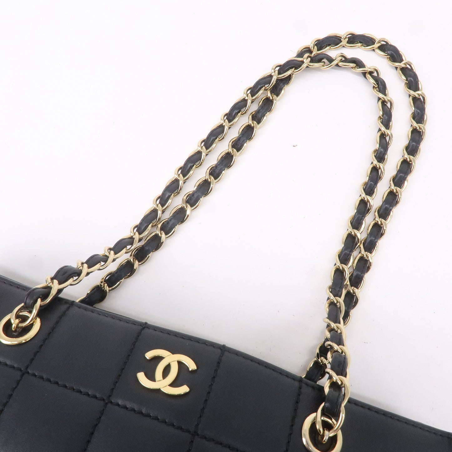 CHANEL Chocolate Bar Lamb Skin Chain Tote Bag Black A17859
