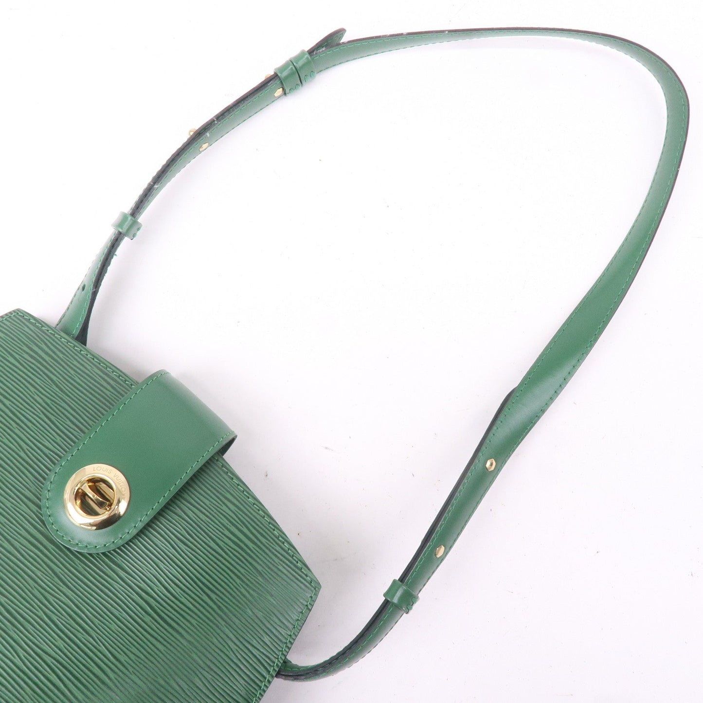 Louis Vuitton Epi Cluny Shoulder Bag Borneo Green M52254