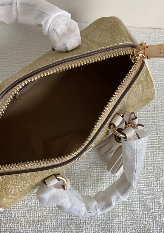 Amelia-i CAH Bags - 200