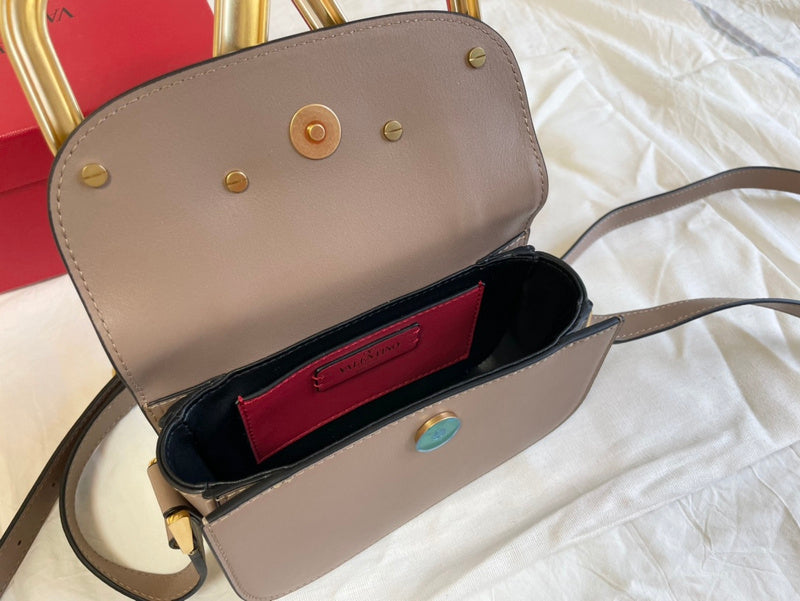 Amelia's Bag Gallery - VEL Bags - 728