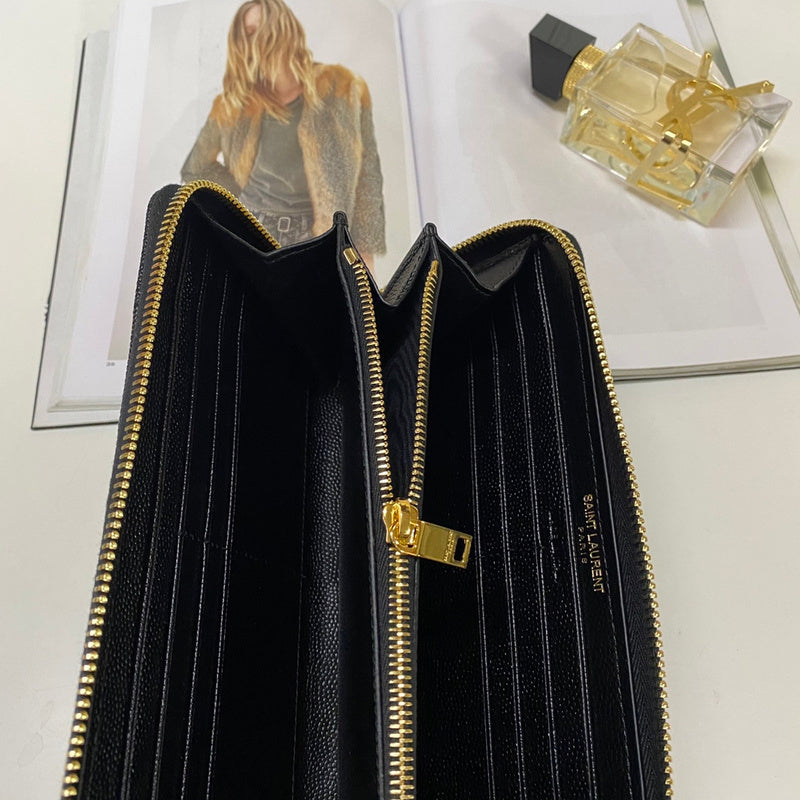 Amelia - YSL Bag - 3828