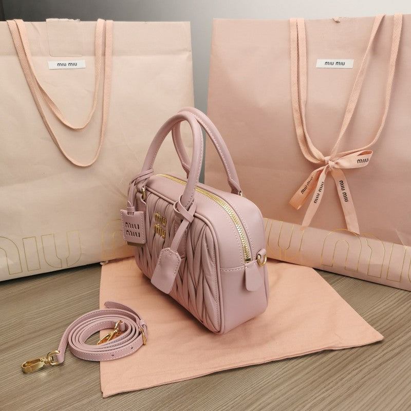 Amelia- MMU  LUXURY BAGS - 084