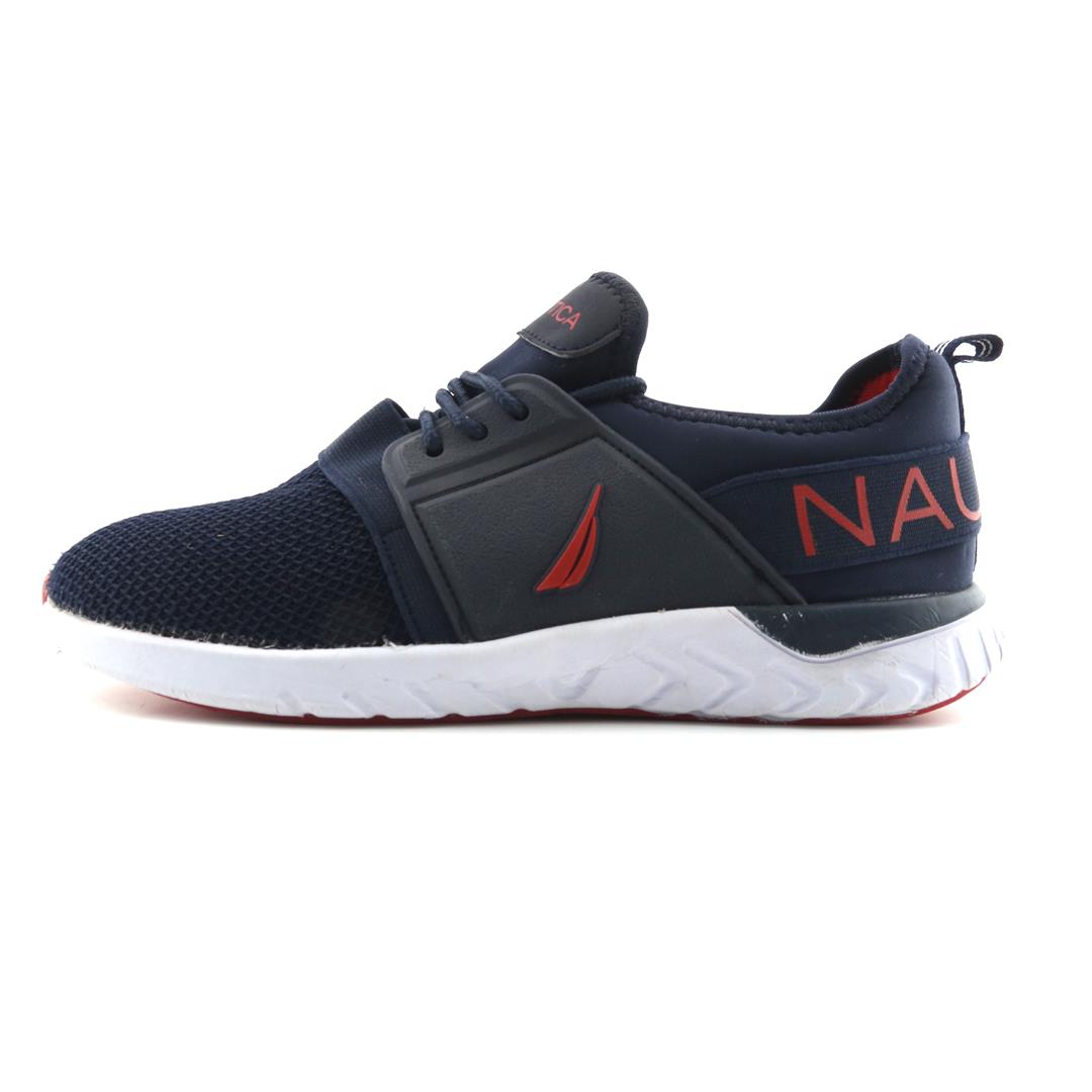 NAUTICA .