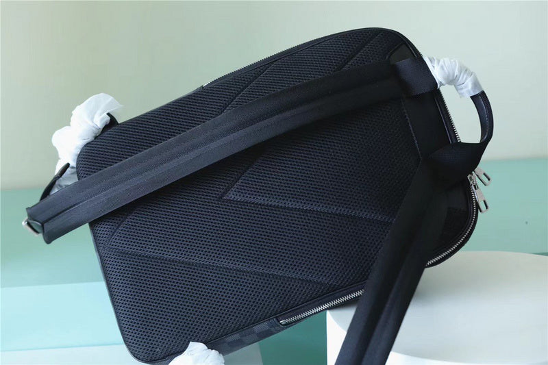 Fan Fashion Lu-Vi bags - 9608