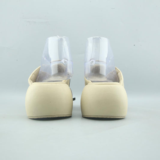 ZARA. .