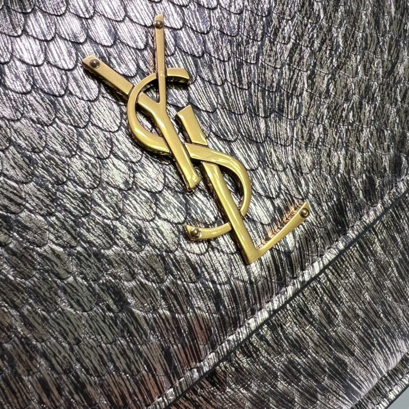 Amelia - YSL Bag - 3673