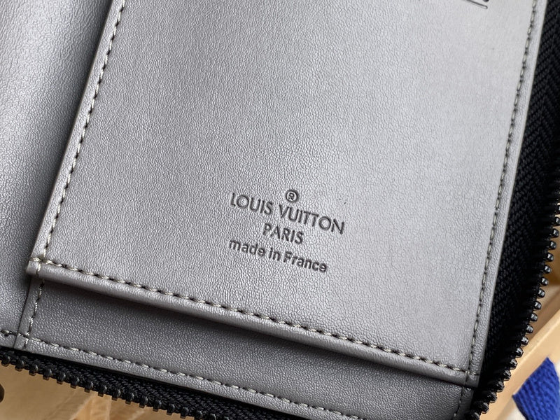 Fan Fashion Lu-Vi Bags - 16678