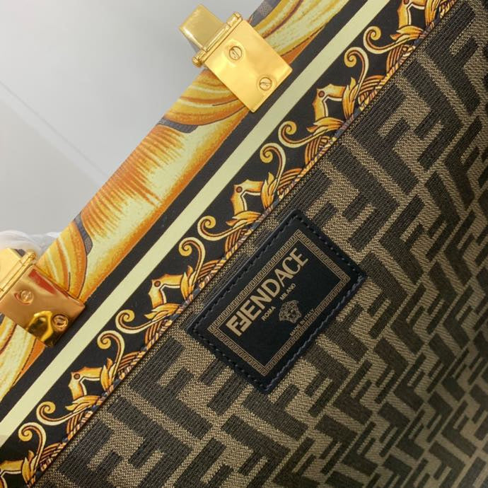 Amelia's Bag Gallery - VAR Bags - 222