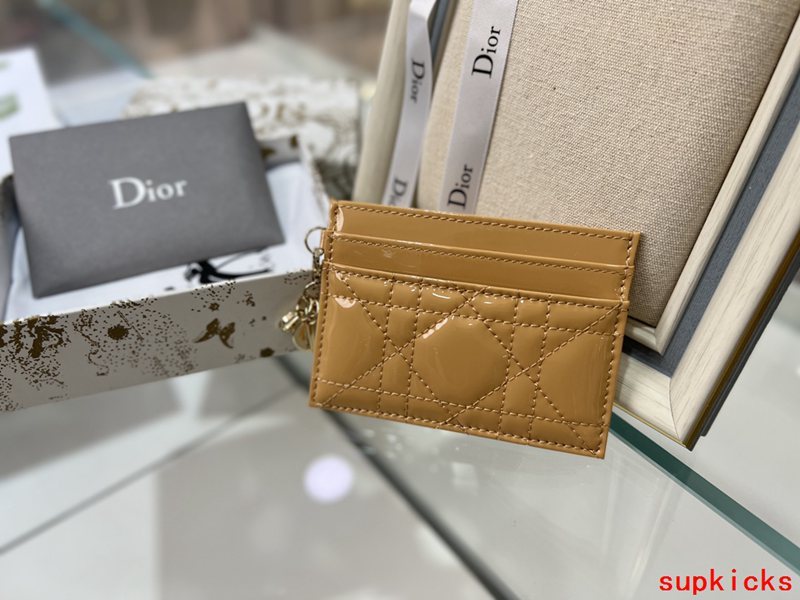 Amelia- Mix Wallets - 245