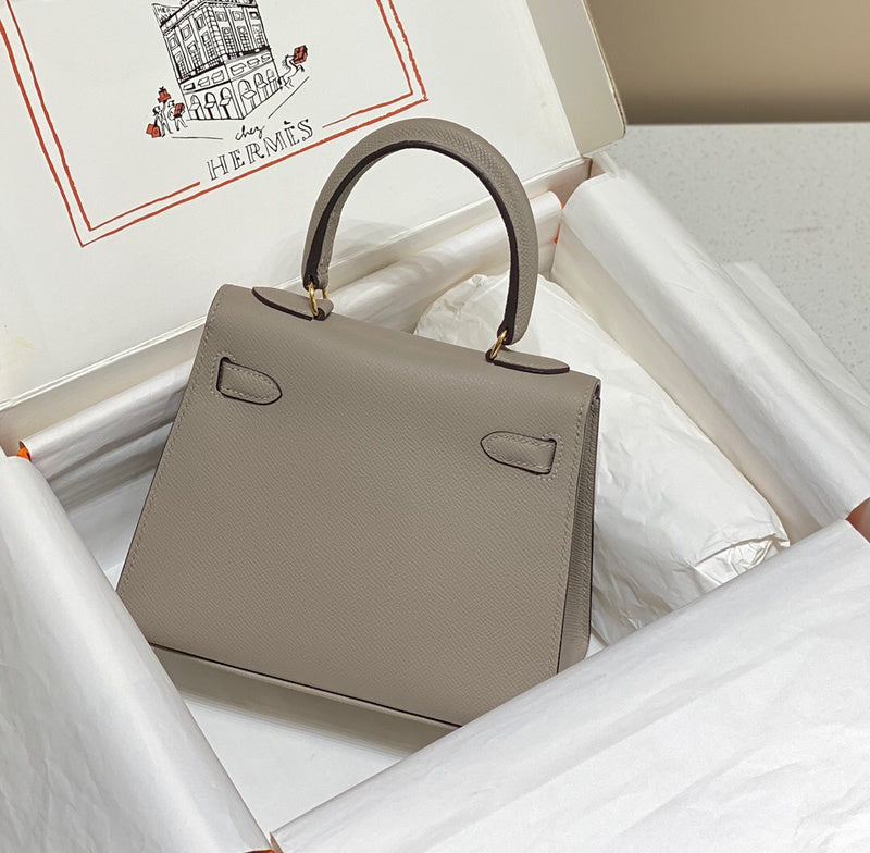Amelia - HMS Bags - 1727