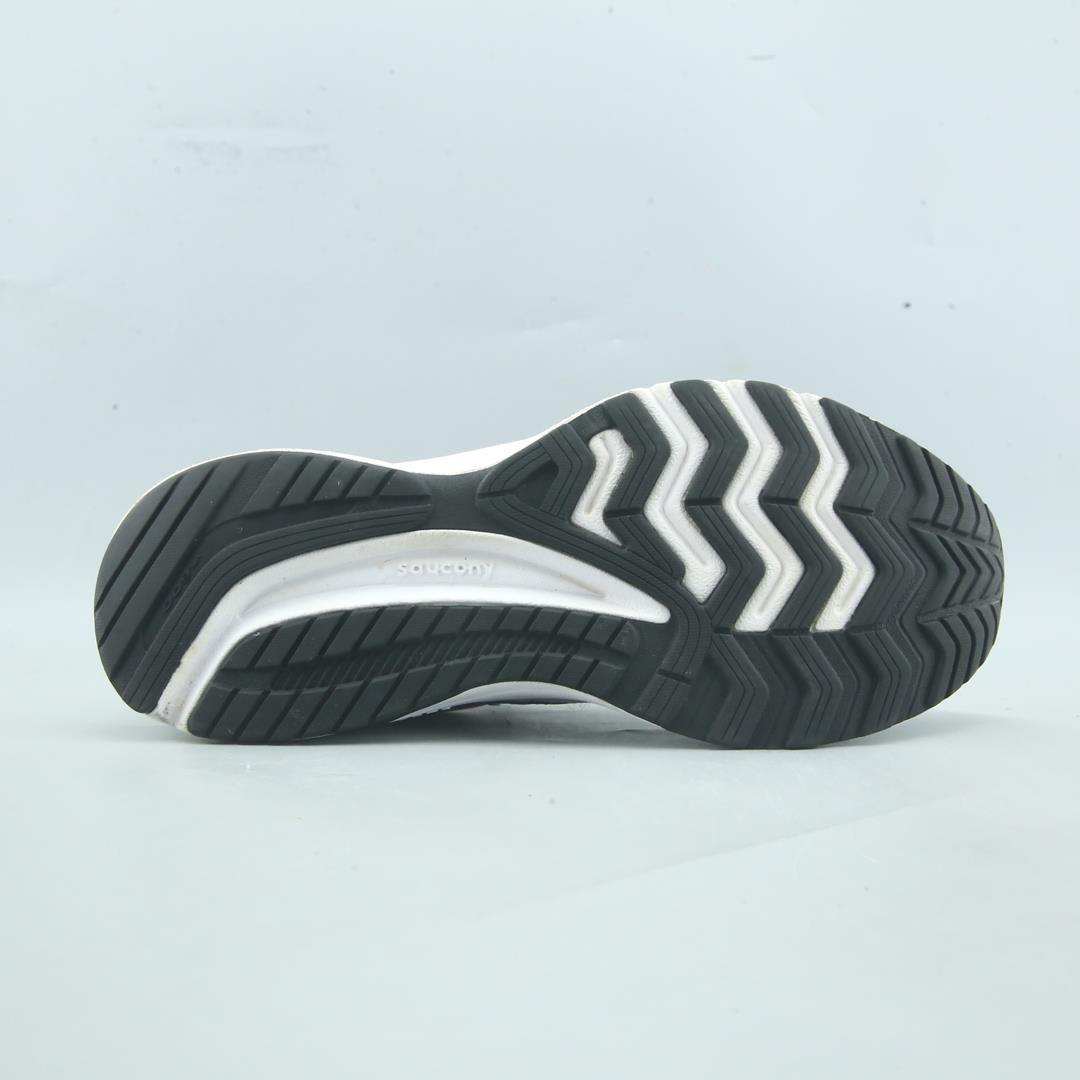 SAUCONY COHESION 16