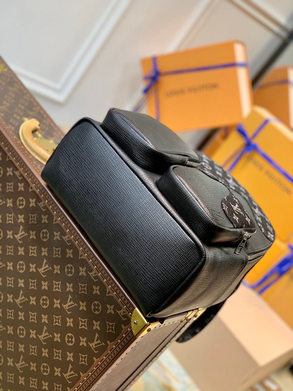 Fan Fashion Lu-Vi bags - 17197