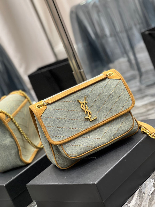 Amelia - YSL Bag - 3963