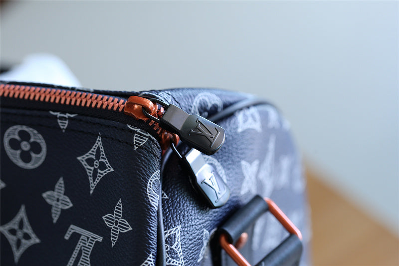 Fan Fashion Lu-Vi bags - 8164