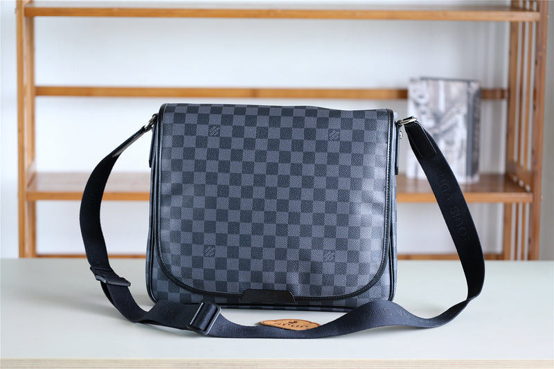 Fan Fashion Lu-Vi bags - 10469