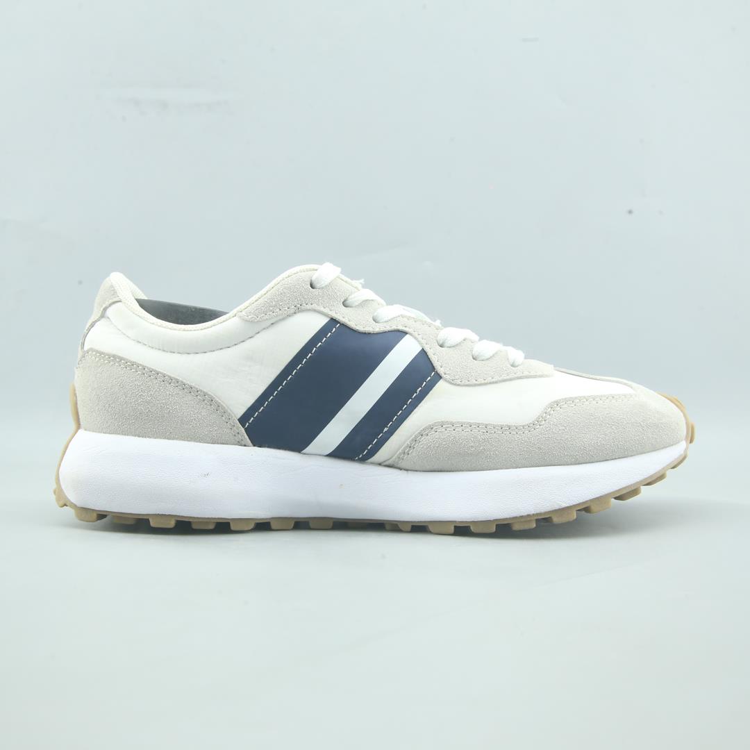 NAUTICA .